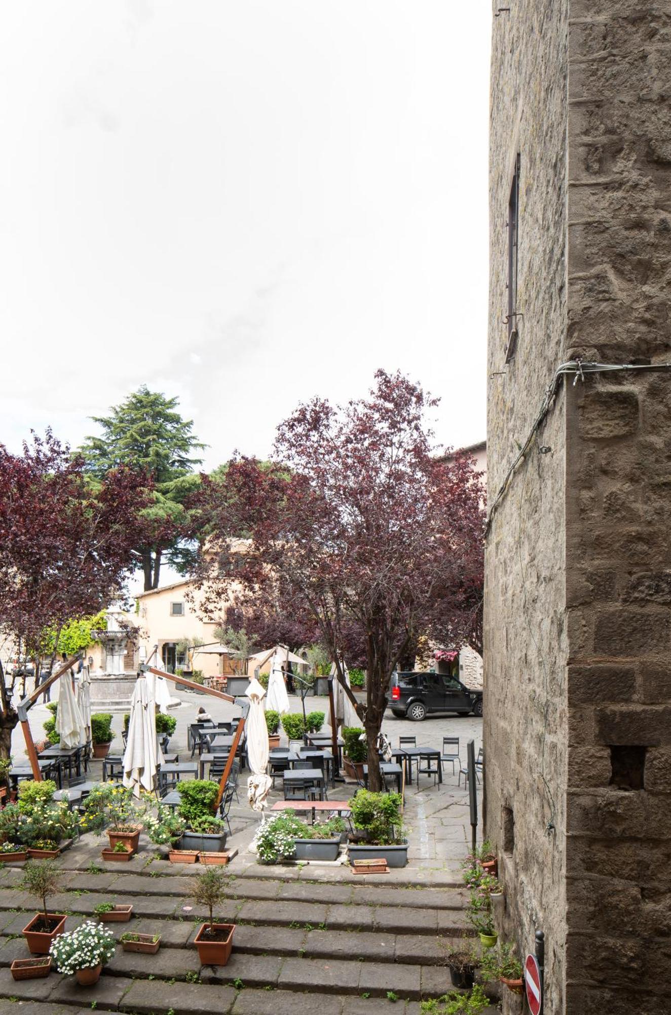 Apartamento Turistico All'ombra Della Torre Viterbo